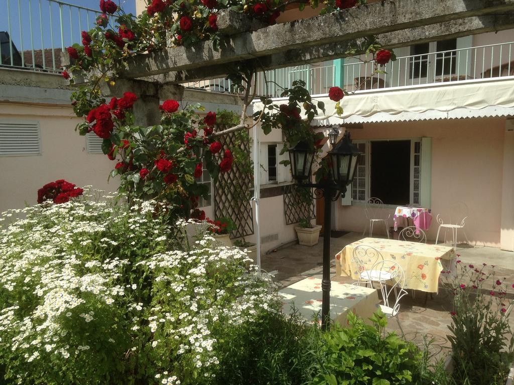 Hostellerie De La Poste Oust Kültér fotó