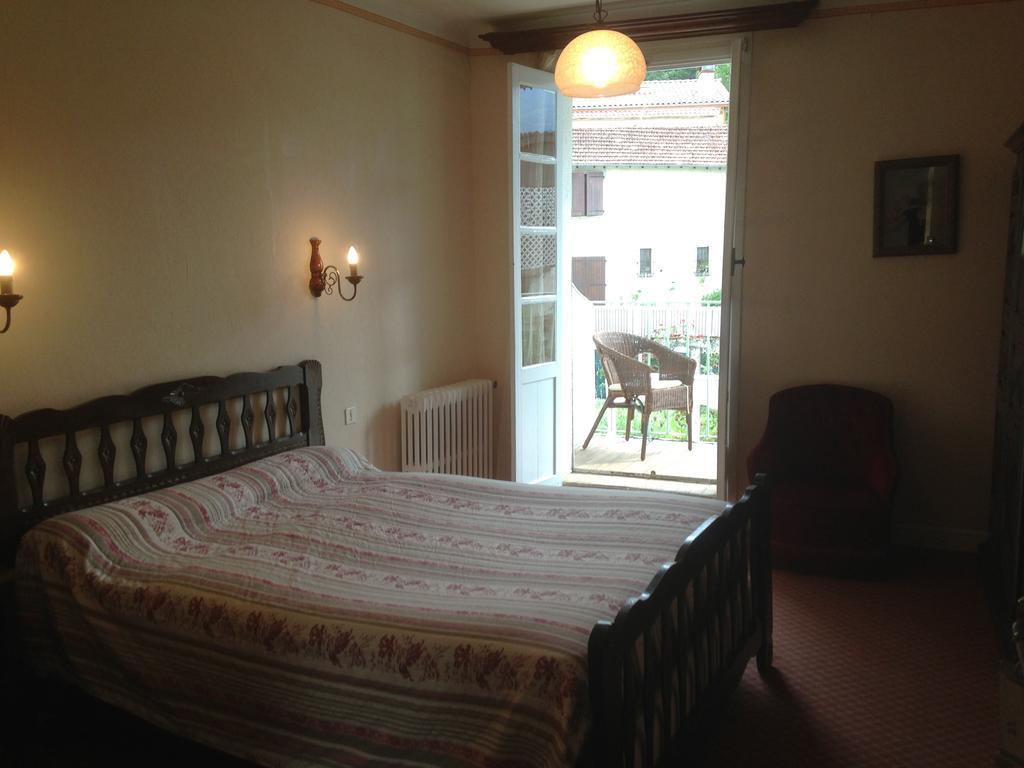 Hostellerie De La Poste Oust Szoba fotó